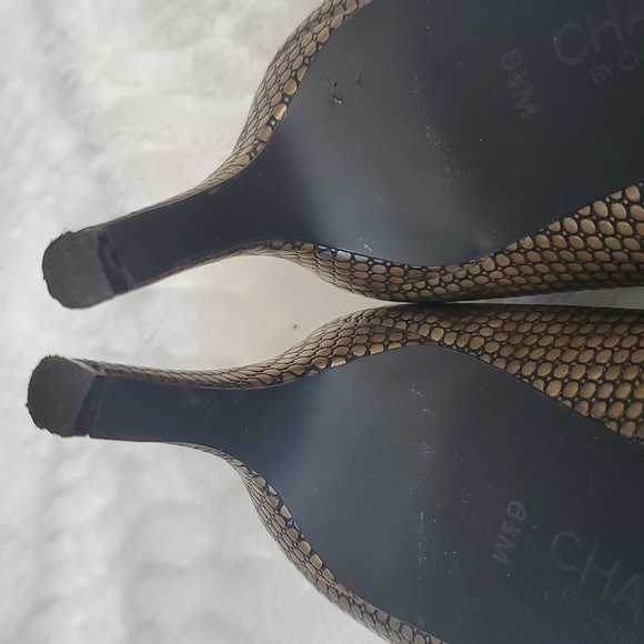 Charles by Charles David Heels Size 6.5 - Picture 4 of 9